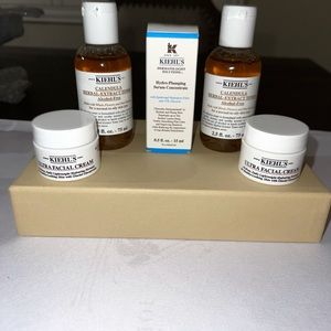 Kiehl’s travel set